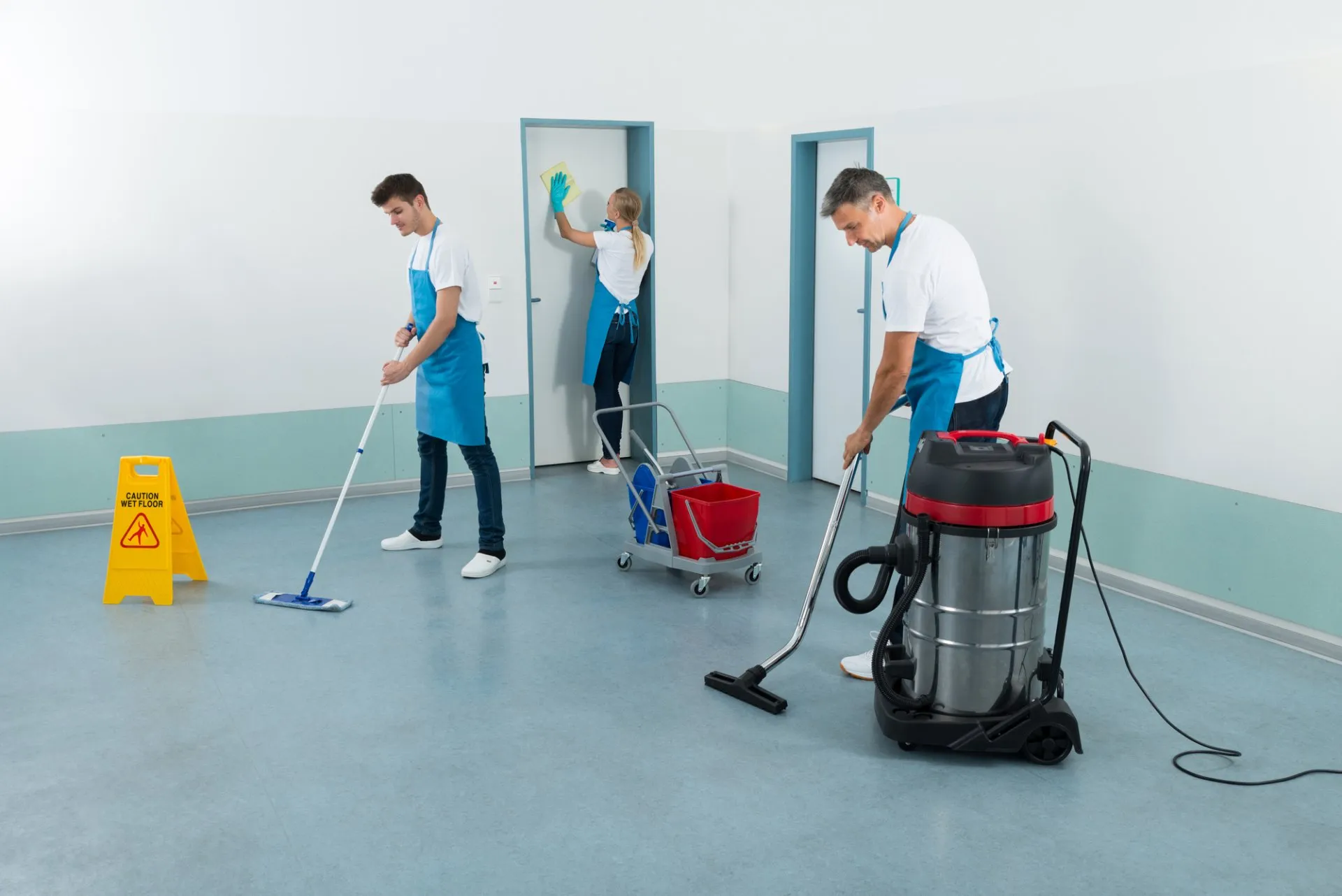 How Janitorial Cleaning Services Ensure a Safe and Clean Learning Environment in Schools