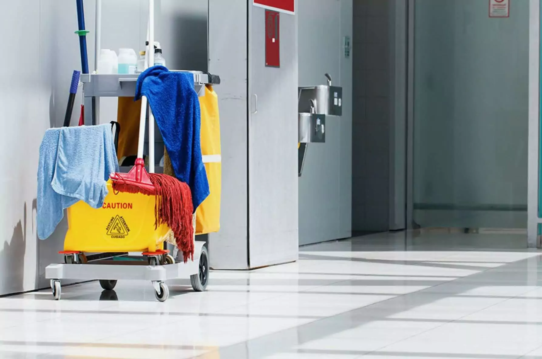 Why Healthcare Facilities Rely on Specialized Janitorial Cleaning Services